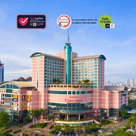 Hotel Ciputra Jakarta Managed By Swiss-Belhotel International Eksteriør billede