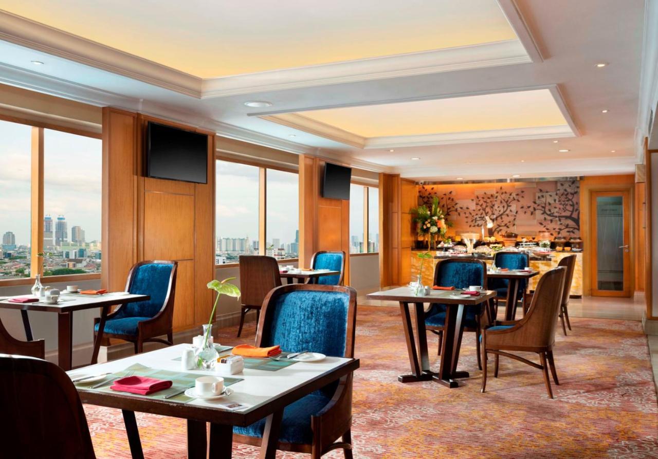 Hotel Ciputra Jakarta Managed By Swiss-Belhotel International Eksteriør billede