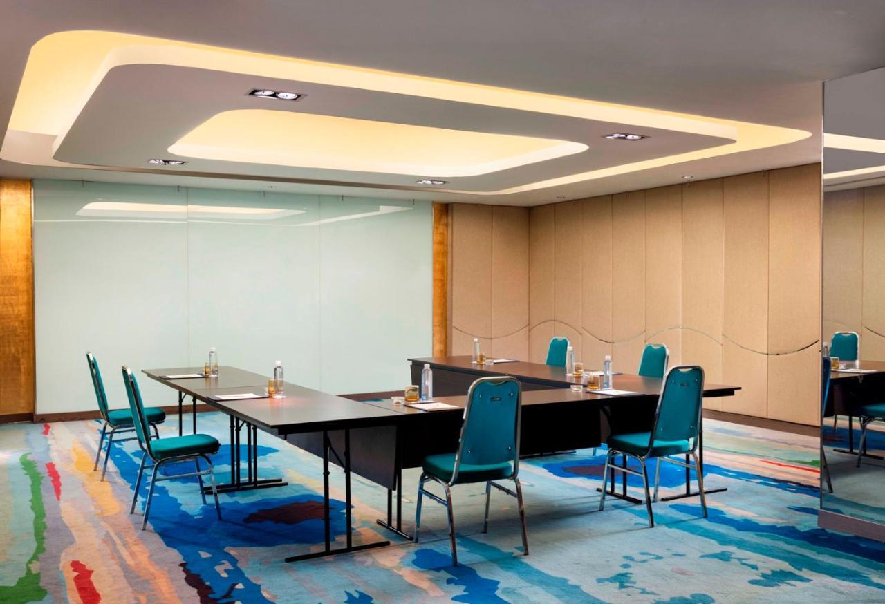 Hotel Ciputra Jakarta Managed By Swiss-Belhotel International Eksteriør billede