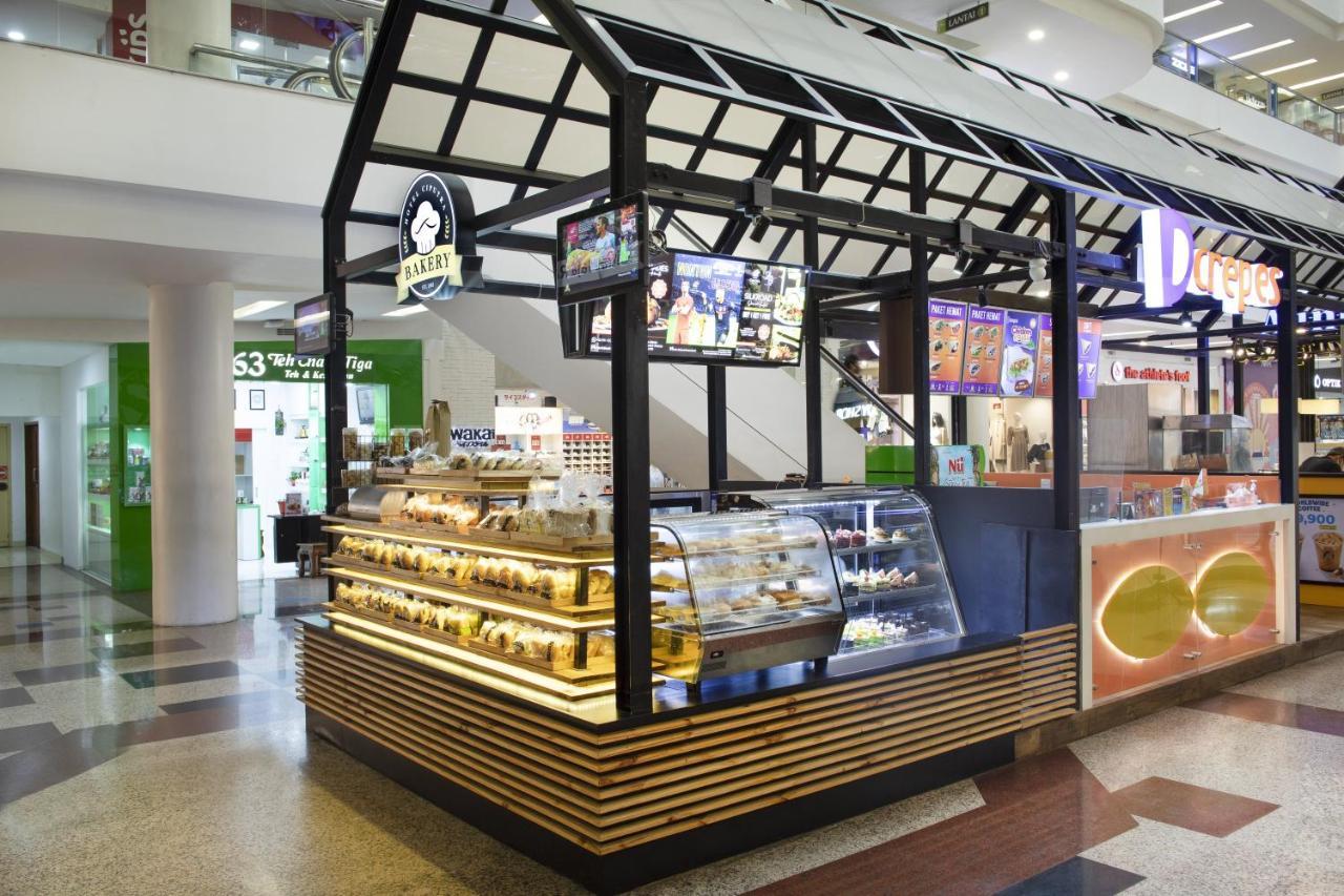 Hotel Ciputra Jakarta Managed By Swiss-Belhotel International Eksteriør billede