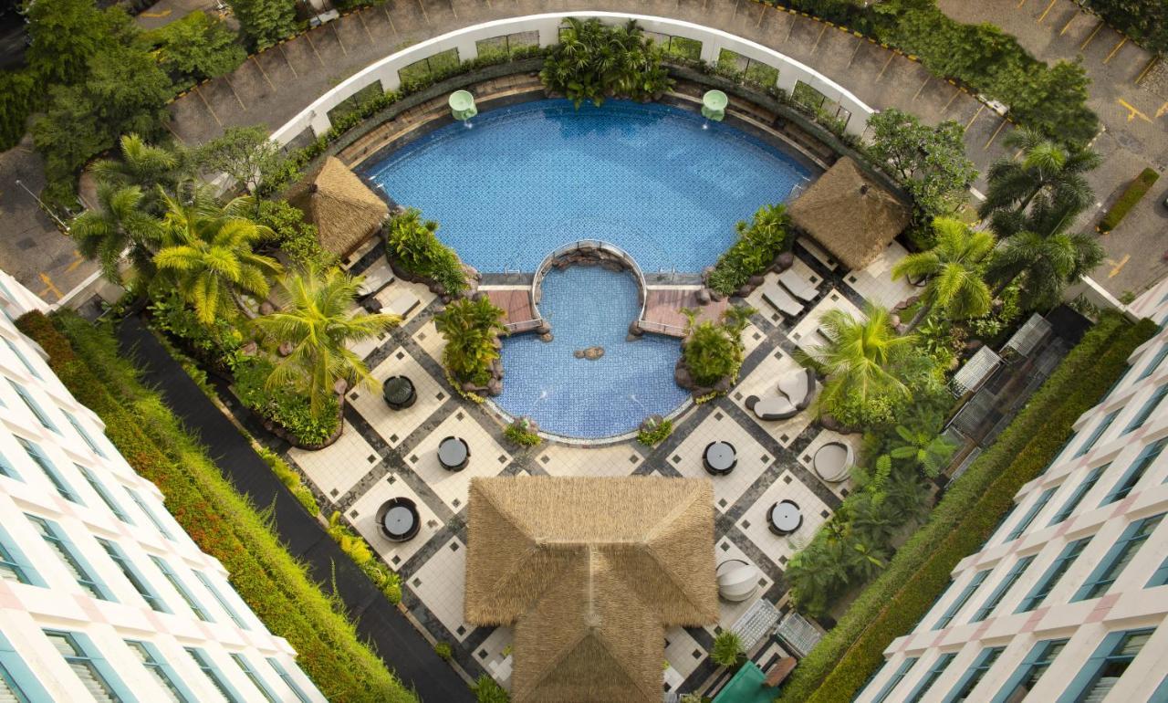 Hotel Ciputra Jakarta Managed By Swiss-Belhotel International Eksteriør billede