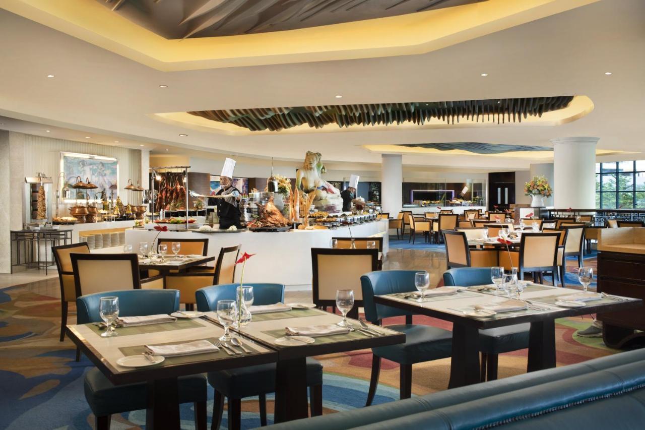 Hotel Ciputra Jakarta Managed By Swiss-Belhotel International Eksteriør billede