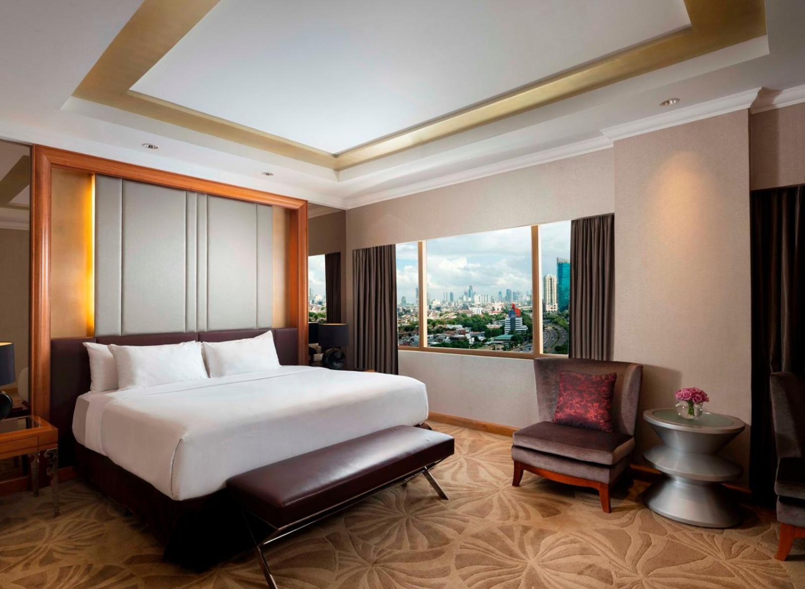 Hotel Ciputra Jakarta Managed By Swiss-Belhotel International Eksteriør billede