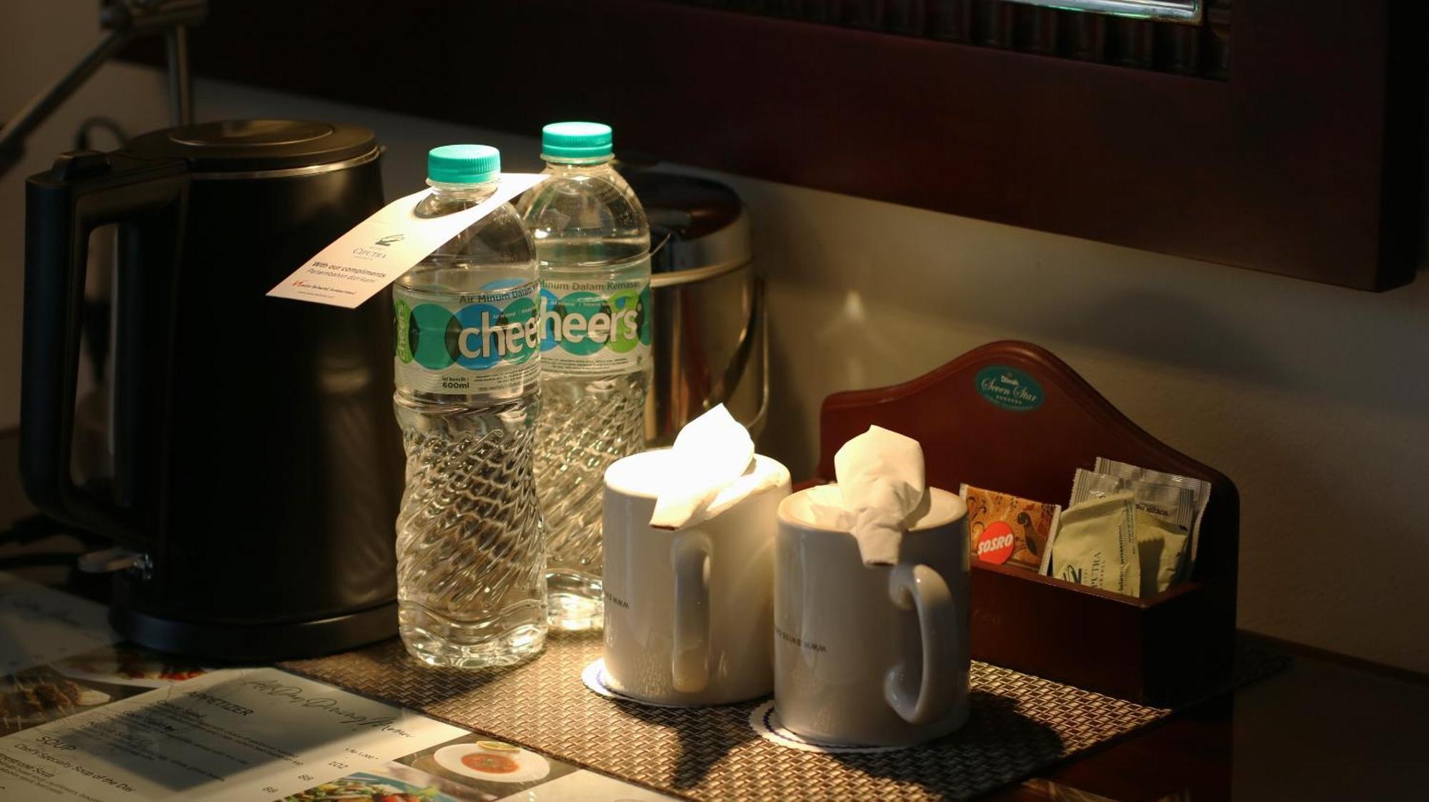 Hotel Ciputra Jakarta Managed By Swiss-Belhotel International Eksteriør billede